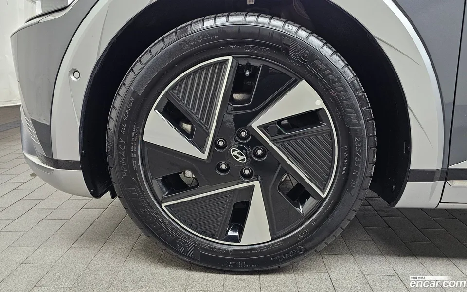 Hyundai Ioniq 5 2024 — миниатюра 5