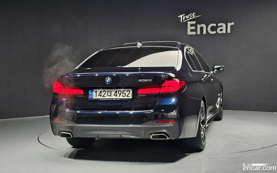 BMW 5 Series 530i M 2023 — миниатюра 4