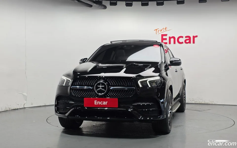 Mercedes-Benz GLE-Class GLE400d 4MATIC 2022 — миниатюра 3