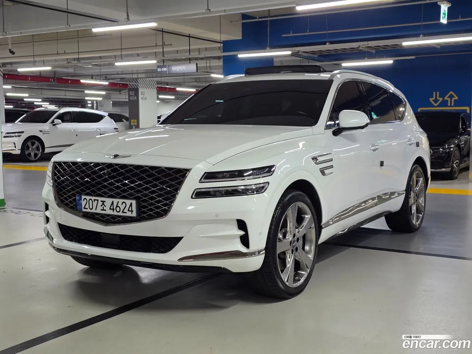Genesis GV80 2.5T AWD 2023 — фото 1, купить с доставкой в Москву