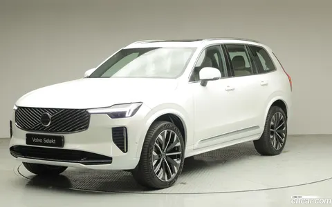 Volvo XC90 2025 купить в Москве
