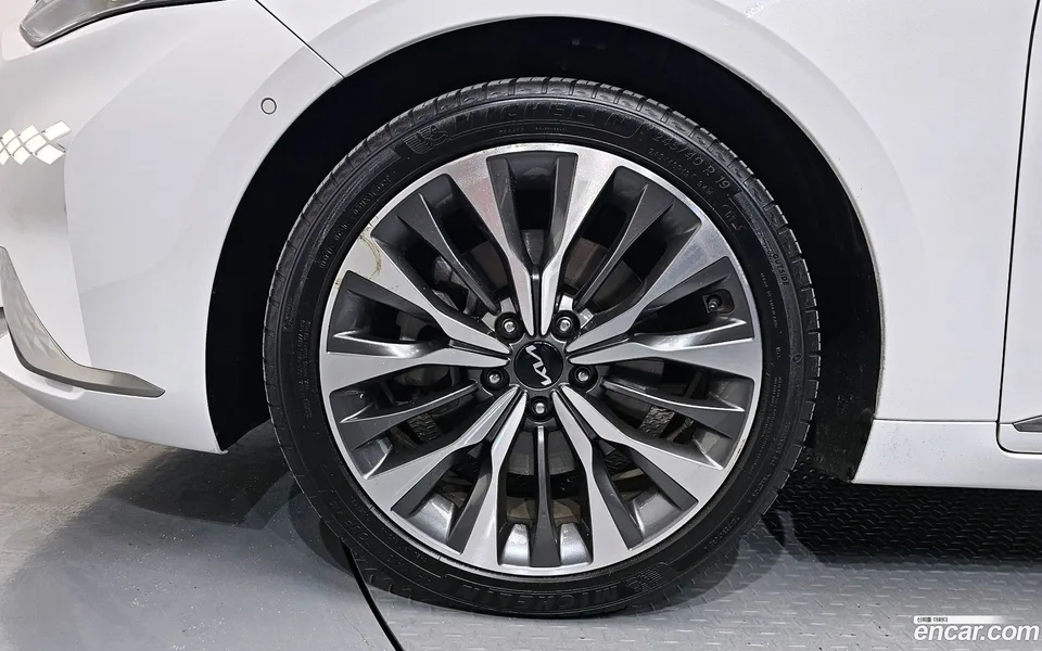 Kia K8 2.5 2WD 2022 — миниатюра 2