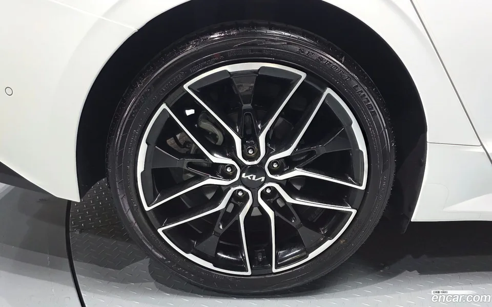 Kia K5 1.6 2022 — миниатюра 5