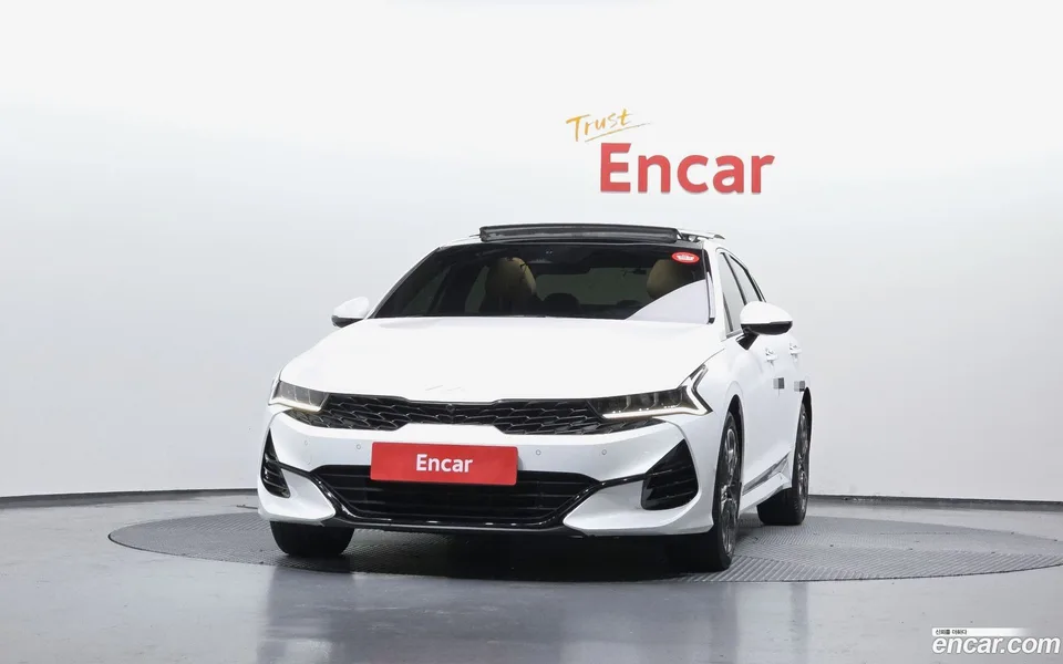 Kia K5 2.0 2023 — миниатюра 3