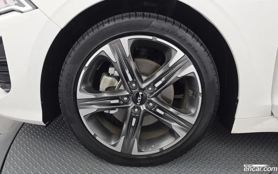 Kia K5 2.0 2023 — миниатюра 5