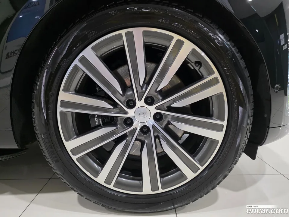 Land Rover Range Rover P530 AB LWB 2024 — миниатюра 5