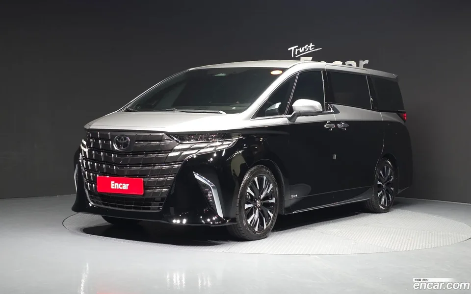 Toyota Alphard 2.5 HEV AWD 2025 — фото 1, купить с доставкой в Москву