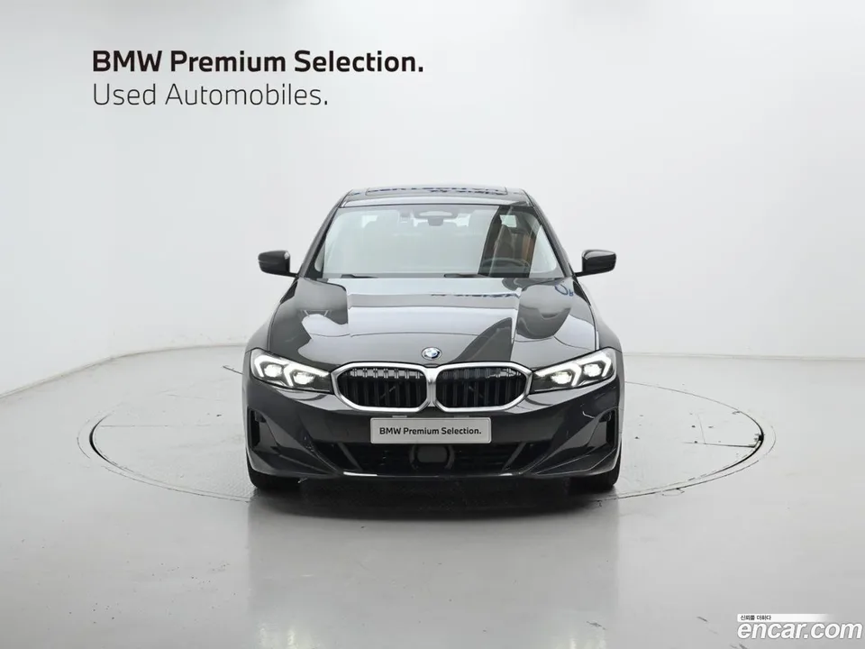 BMW 3 Series 320i M 2025 — миниатюра 3
