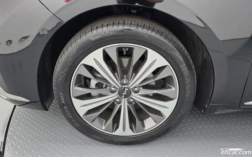 Kia K8 Hybrid 2022 — миниатюра 5