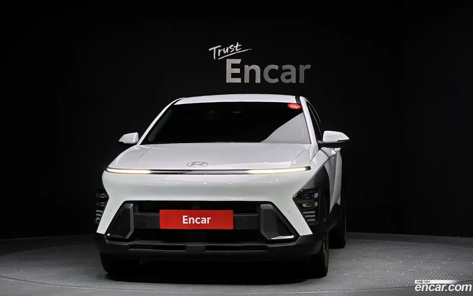Hyundai Kona 2.0 2WD 2023 — миниатюра 3
