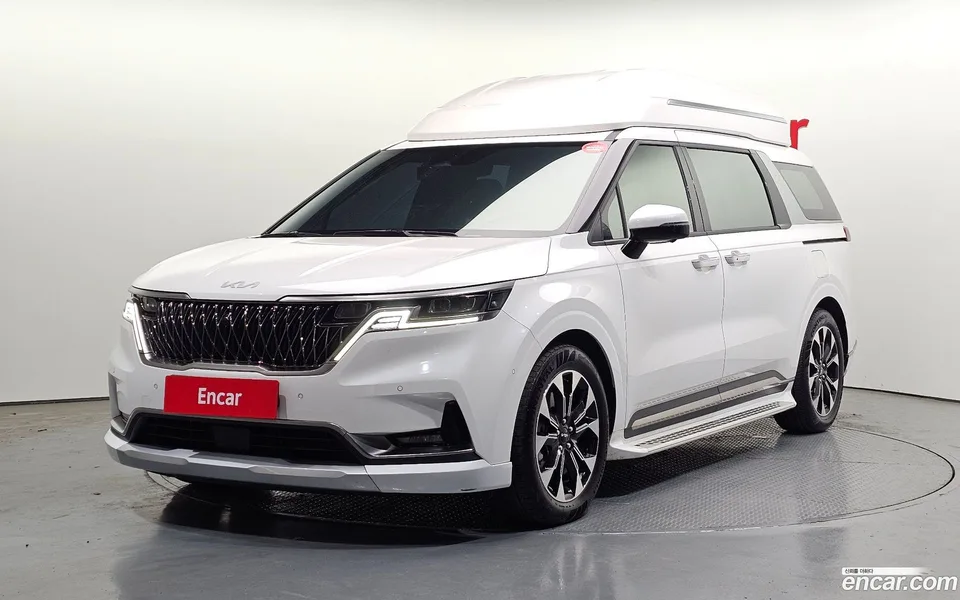 Kia Carnival 9 2023 — фото 1, купить с доставкой в Москву