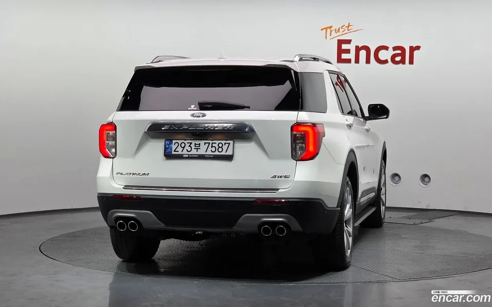 Ford Explorer 3.0 4WD 2022 — миниатюра 4