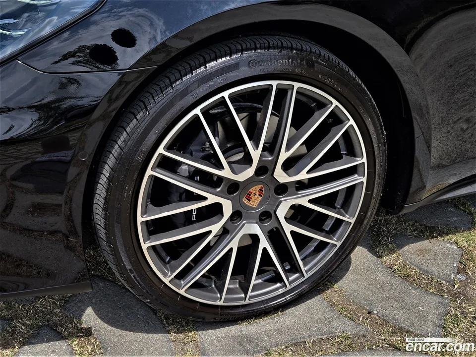 Porsche Panamera (976) 2.9 AWD 2025 — миниатюра 2
