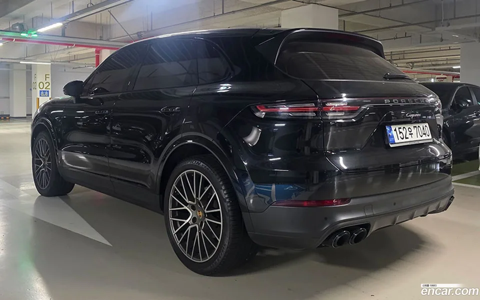 Porsche Cayenne 3.0 2023 — миниатюра 4