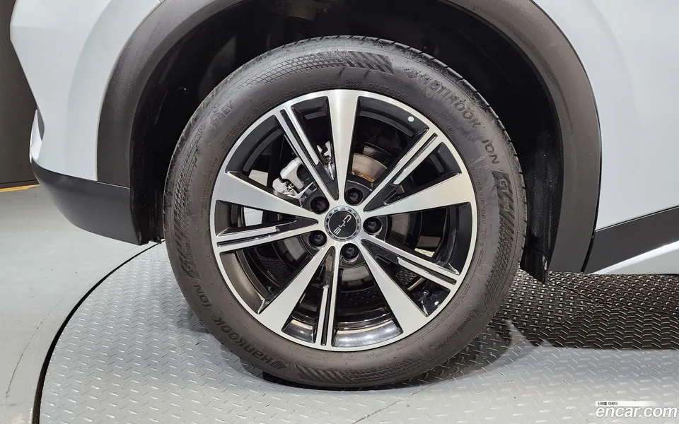 BYD Atto 3 2025 — миниатюра 2