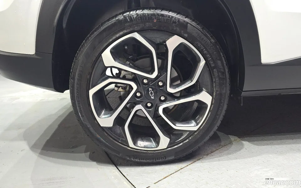 Chevrolet Trax Crossover 1.2 RS 2024 — миниатюра 2
