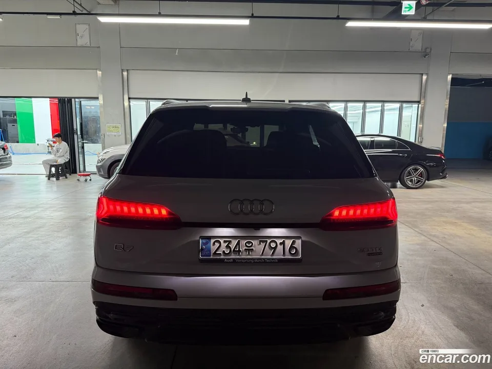 Audi Q7 (4M) 50 TDI 2023 — миниатюра 3