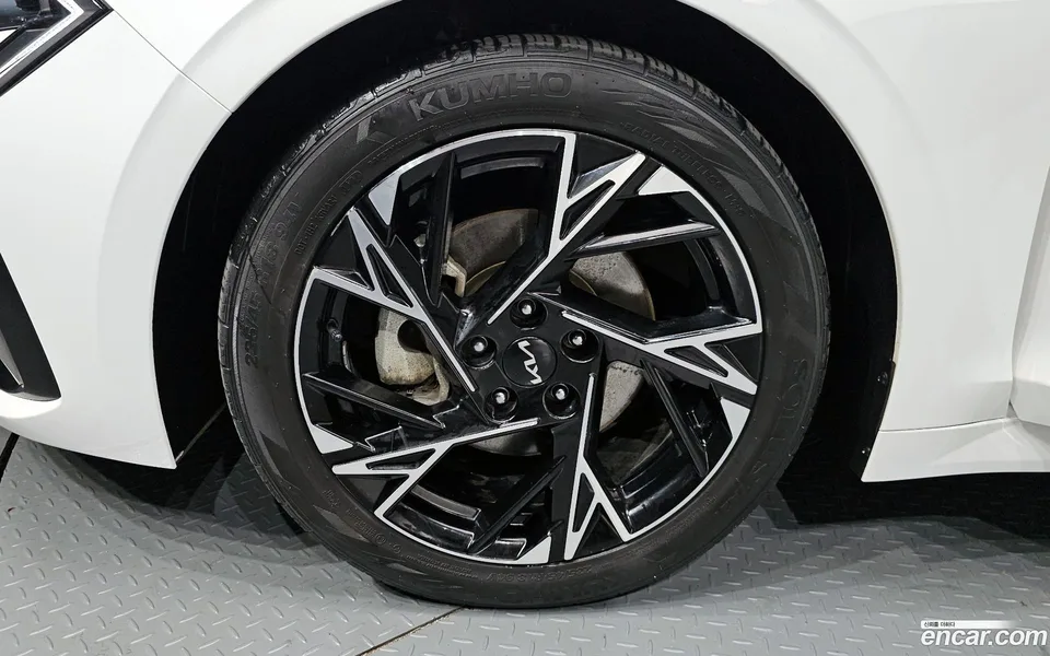 Kia K5 2.0 2023 — миниатюра 2