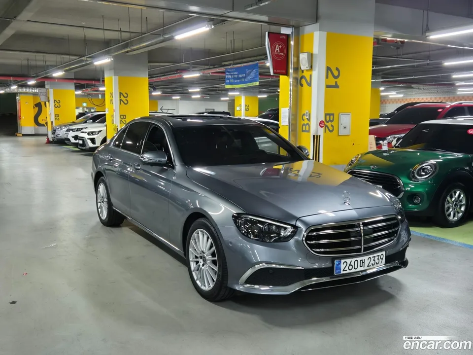 Mercedes-Benz E-Class E250 2023 — миниатюра 3