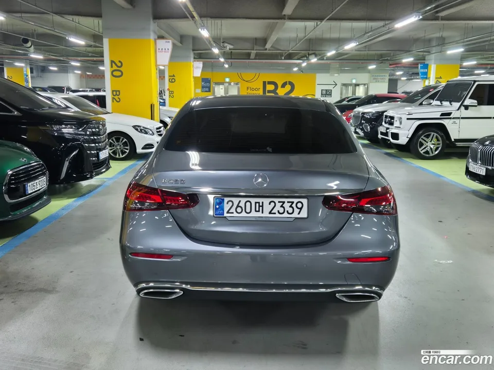 Mercedes-Benz E-Class E250 2023 — миниатюра 4