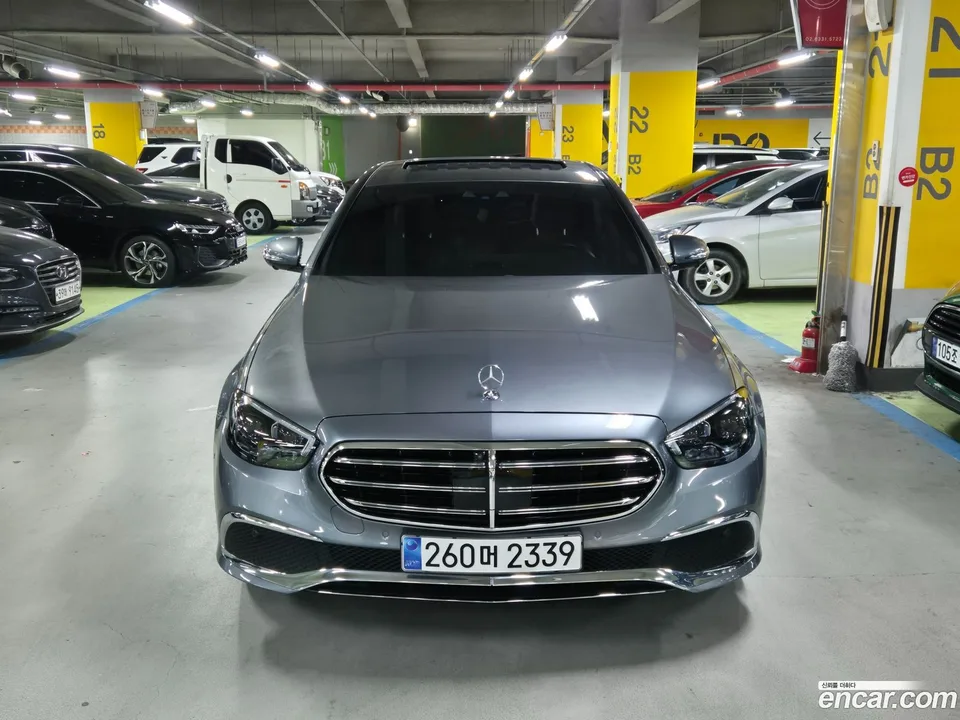 Mercedes-Benz E-Class E250 2023 — фото 1, купить с доставкой в Москву