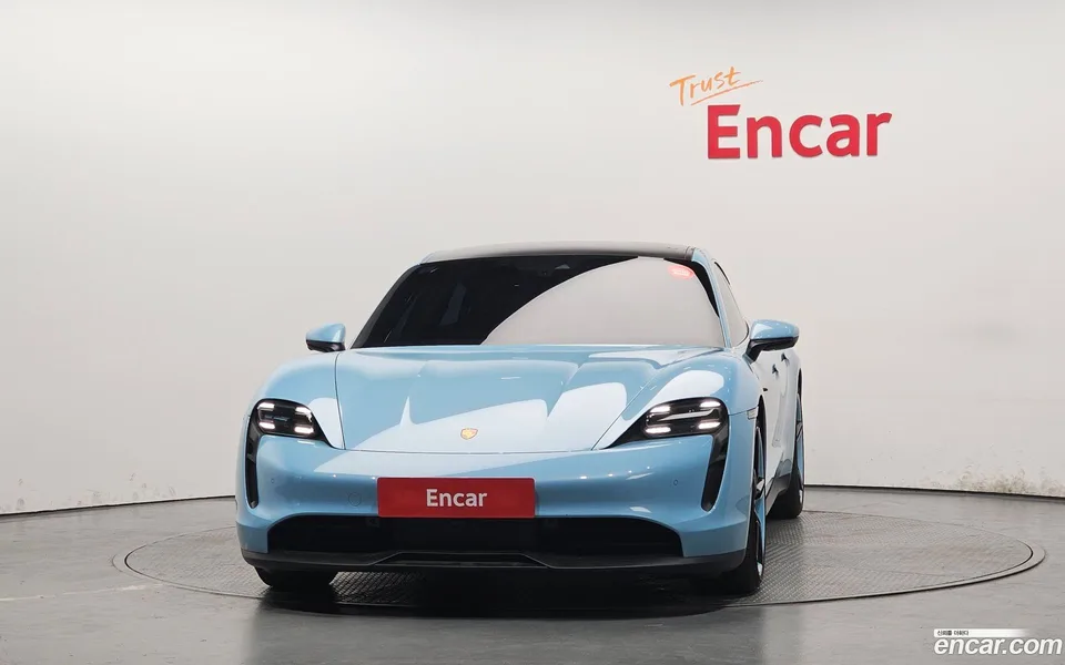 Porsche Taycan 4S 2023 — миниатюра 3