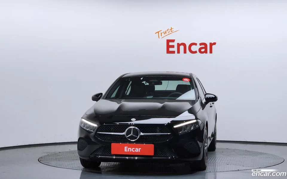 Mercedes-Benz A-Class A220 2025 — миниатюра 3