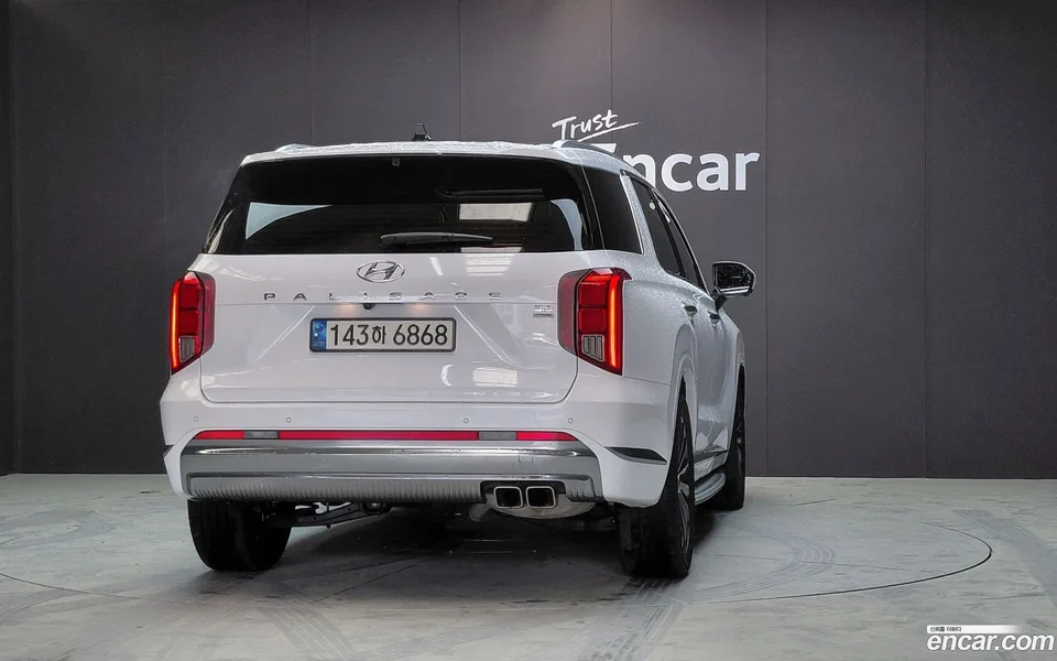 Hyundai Palisade 3.8 2WD 2023 — миниатюра 4