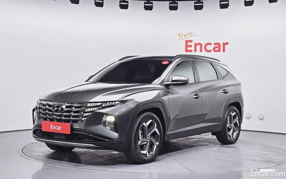 Hyundai Tucson 1.6 2WD 2023 — фото 1, купить с доставкой в Москву