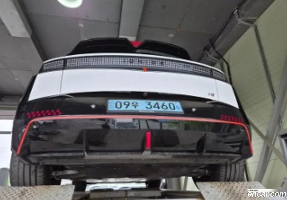 Hyundai Ioniq 5 N 2023 — миниатюра 2