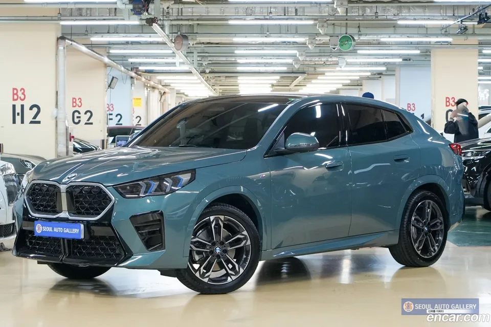 BMW X2 xDrive20i M 2025 — фото 1, купить с доставкой в Москву