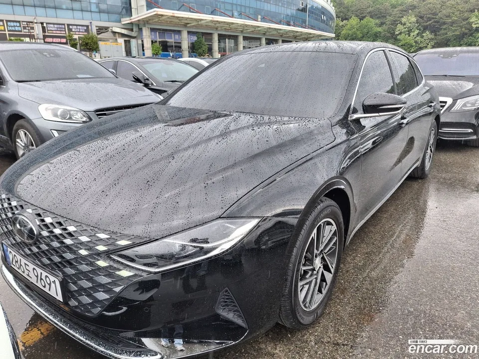 Hyundai Grandeur IG 3.0 LPi () 2022 — миниатюра 3