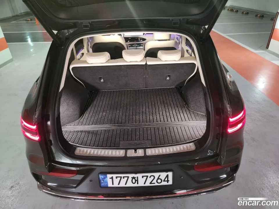 Genesis GV70 2.5T AWD 2024 — миниатюра 2