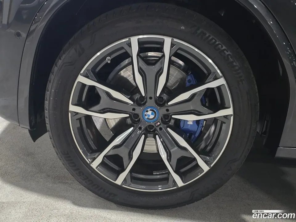 BMW X3 xDrive 30e M 2024 — миниатюра 2