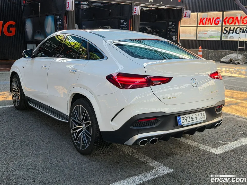 Mercedes-Benz GLE-Class AMG GLE53 4MATIC+ 2024 — миниатюра 3