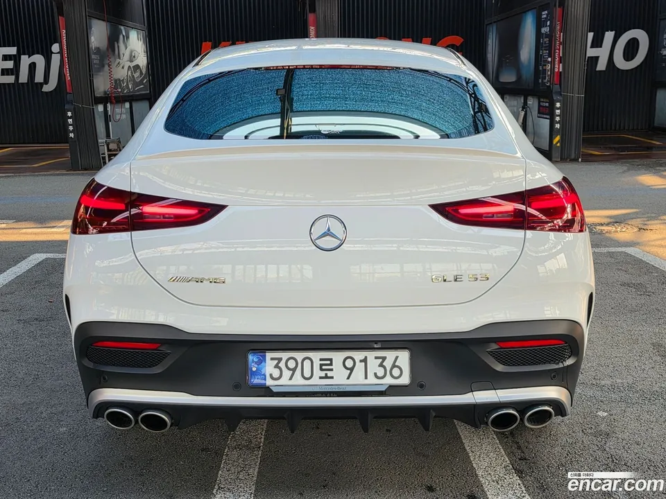Mercedes-Benz GLE-Class AMG GLE53 4MATIC+ 2024 — миниатюра 4