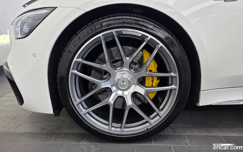 Mercedes-Benz AMG GT 4 43 4MATIC+ 2023 — миниатюра 5