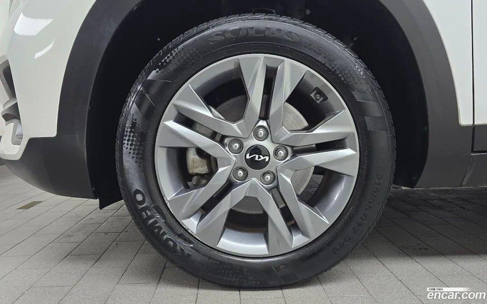 Kia Seltos 1.6 2WD 2022 — миниатюра 2