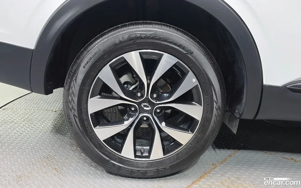 Renault Samsung XM3 (Arkana) 1.6 GTe RE 2022 — миниатюра 5