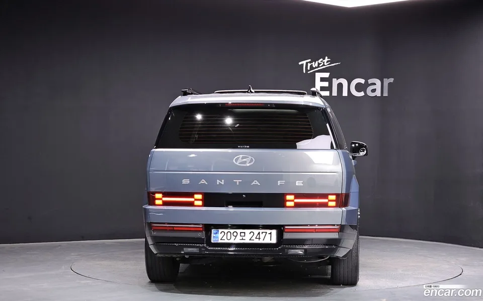 Hyundai SantaFe HEV 1.6 2WD 2023 — миниатюра 4