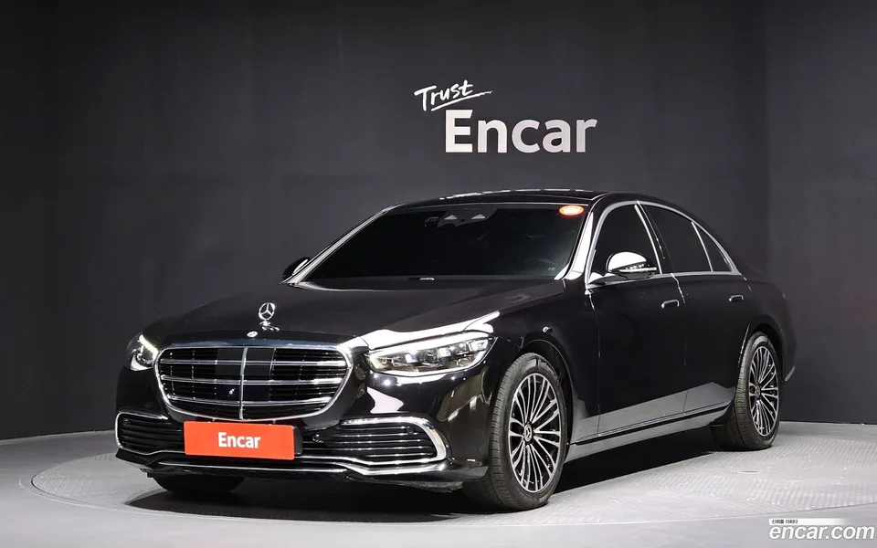 Mercedes-Benz S-Class S350 d 2022 — фото 1, купить с доставкой в Москву
