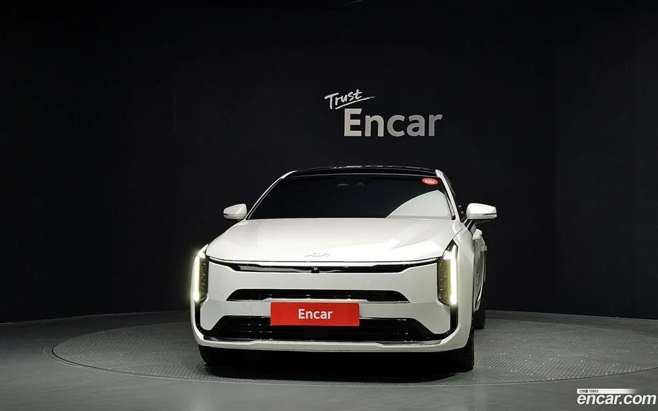 Kia K8 Hybrid 2024 — миниатюра 3