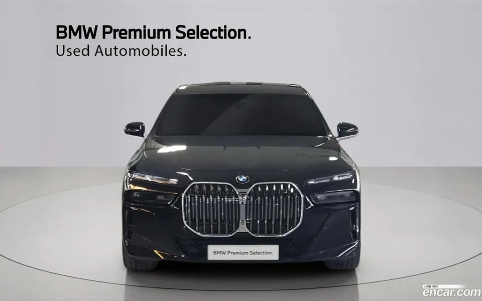 BMW 7 Series 740i xDrive M 2025 — миниатюра 3