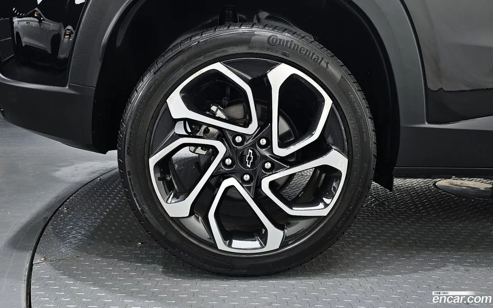 Chevrolet Trax Crossover 1.2 RS 2024 — миниатюра 5