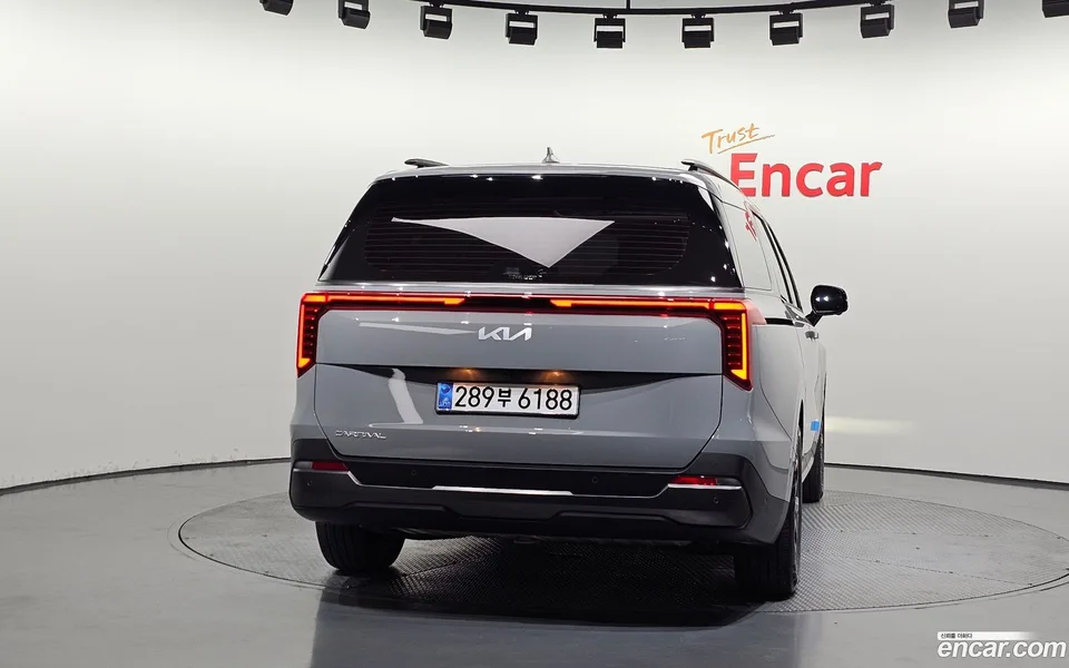 Kia Carnival 7 2025 — миниатюра 4