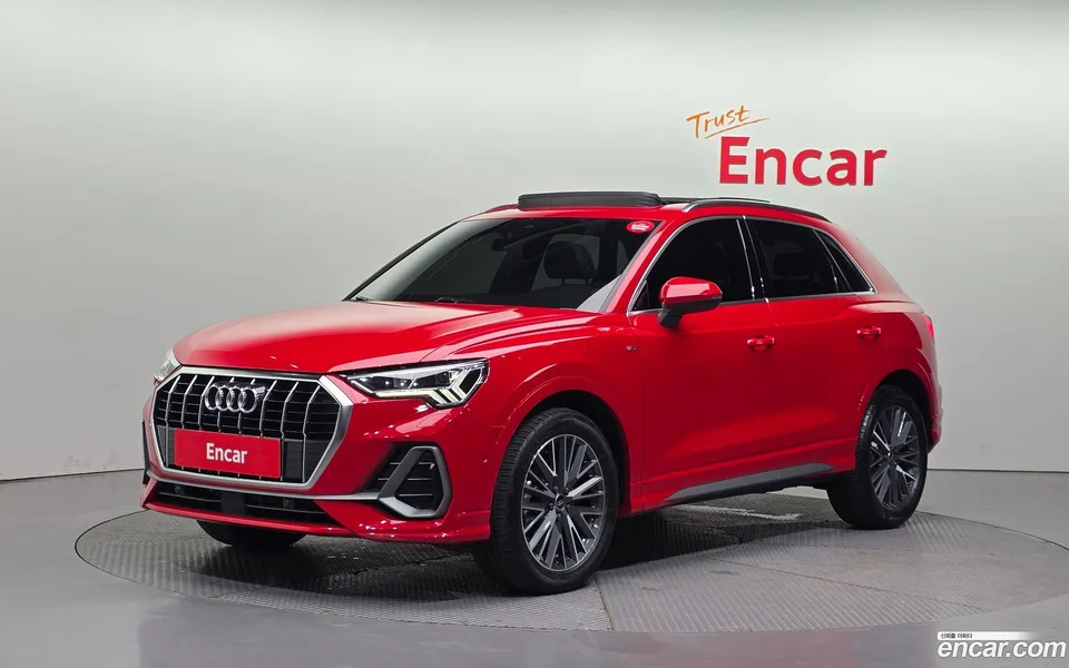 Audi Q3 35 TDI 2022 — фото 1, купить с доставкой в Москву