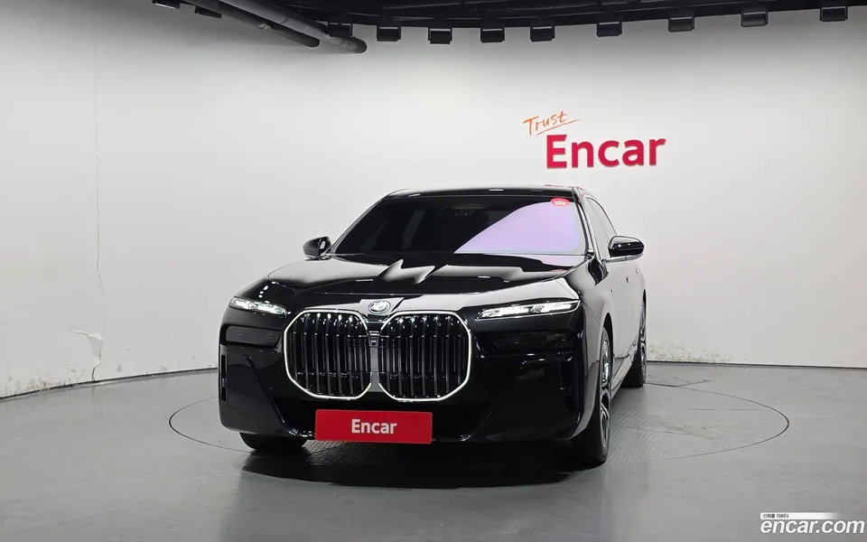 BMW 7 Series 740d xDrive M 2025 — миниатюра 3