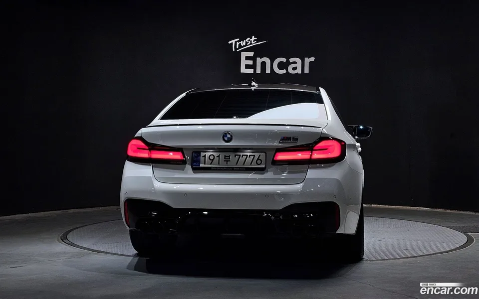 BMW M5 M5 2023 — миниатюра 4