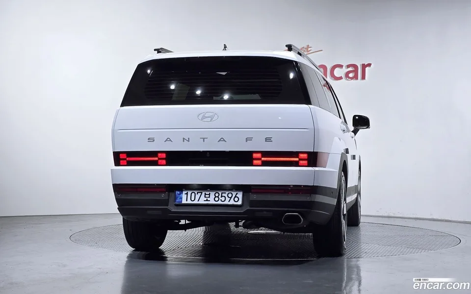 Hyundai SantaFe 2.5T 2WD 2025 — фото 1, купить с доставкой в Москву
