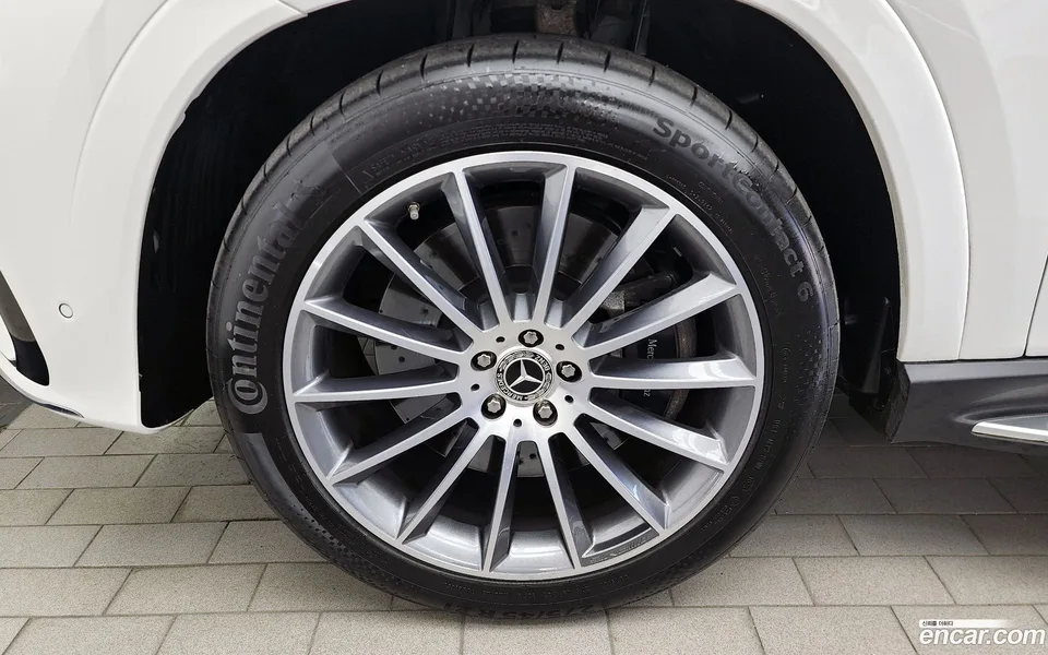 Mercedes-Benz GLE-Class GLE450d 4MATIC 2023 — миниатюра 2